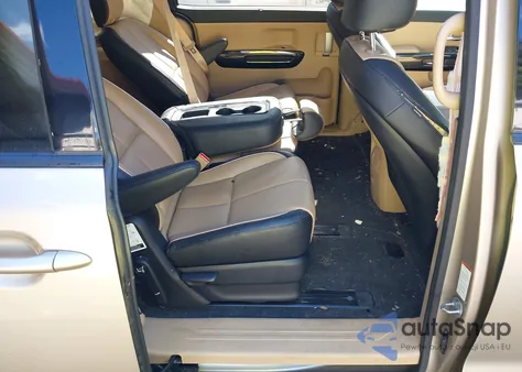 2017 Kia Sedona Ex z USA, uszkodzony, nr VIN KNDMC5C10H6256948